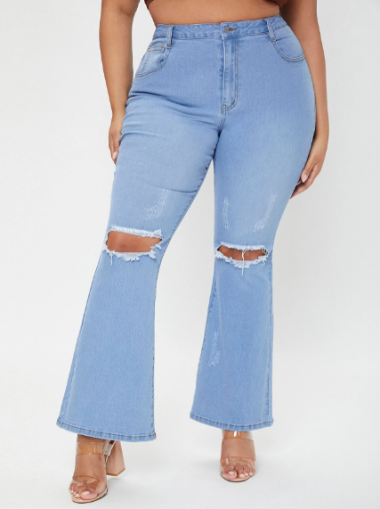 Calça Jeans Boca Larga Plus Size